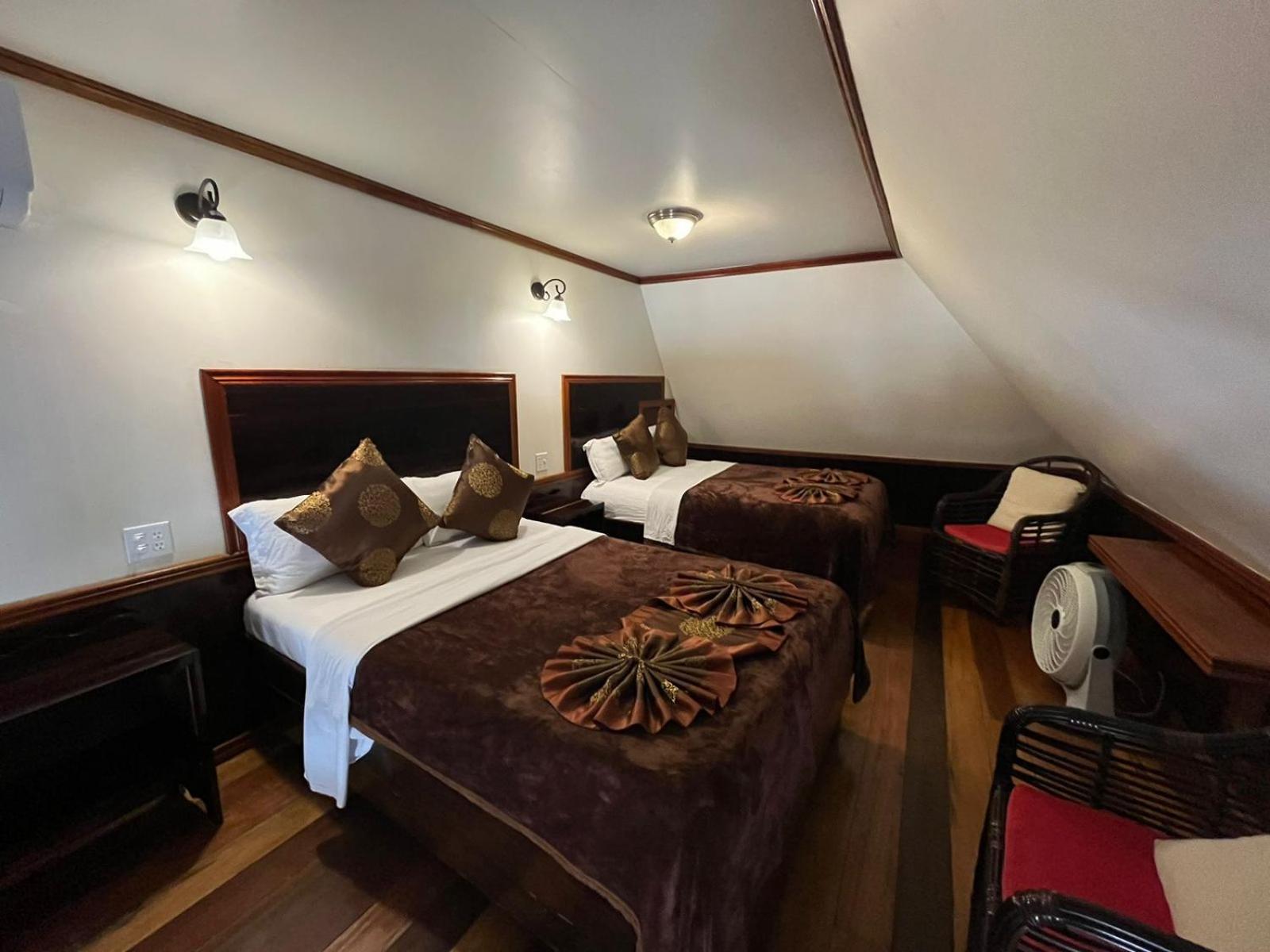 Captain Morgan'S Retreat 산페드로 외부 사진