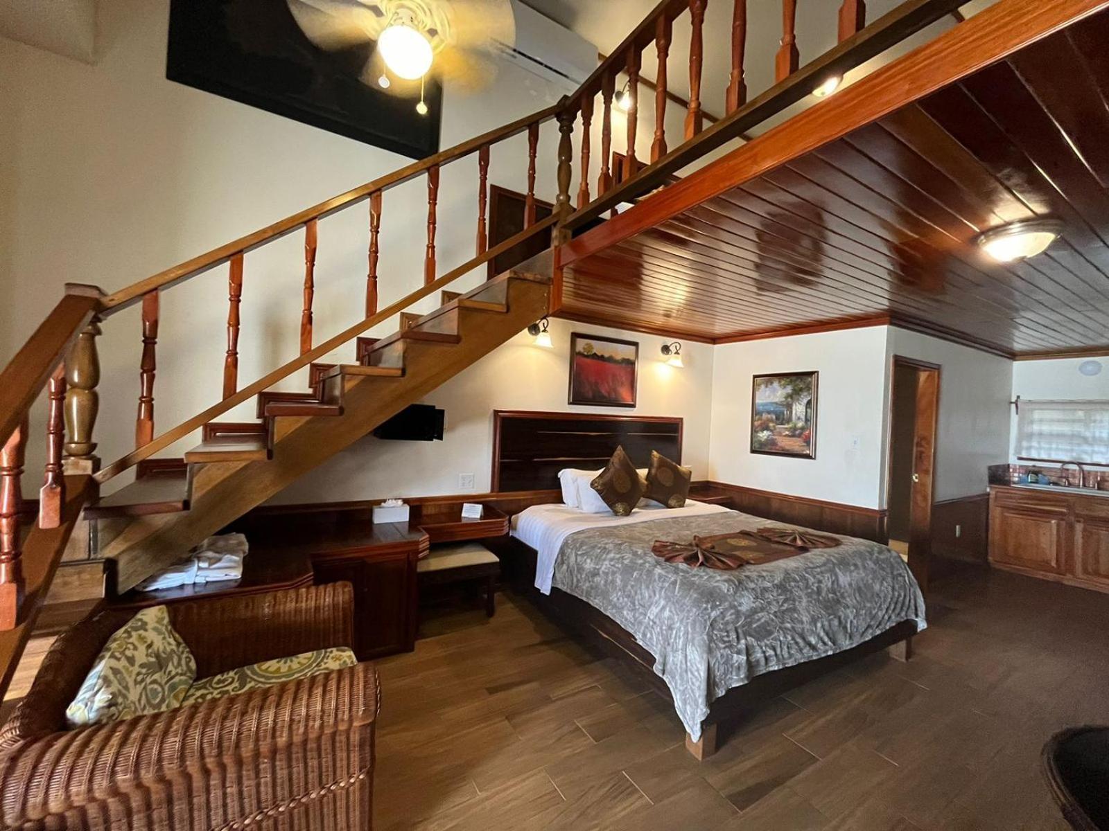 Captain Morgan'S Retreat 산페드로 외부 사진