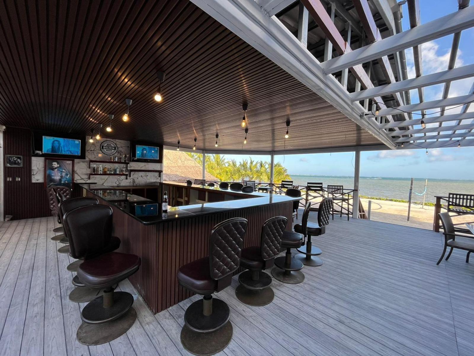 Captain Morgan'S Retreat 산페드로 외부 사진