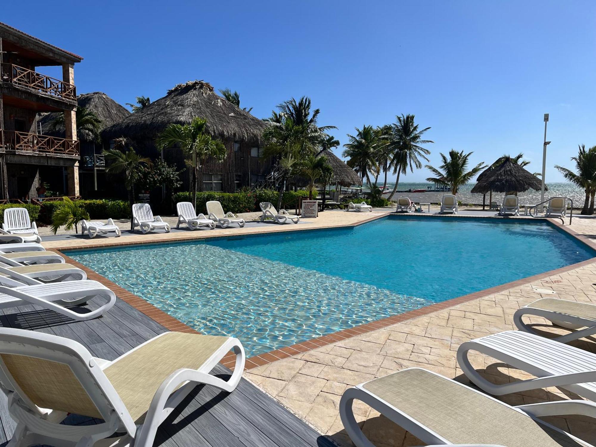 Captain Morgan'S Retreat 산페드로 외부 사진